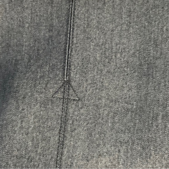 Norton Mc Naughton,grey pleated skirt. SZ 8 - Picture 4 of 6